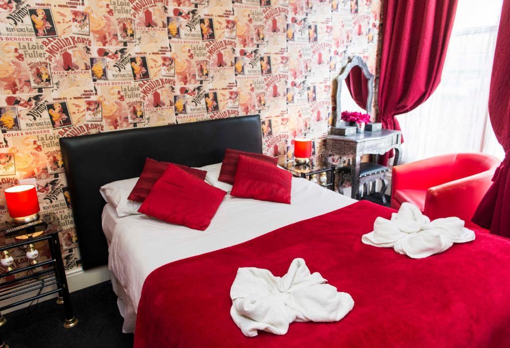 The Travel And Guest house 3*